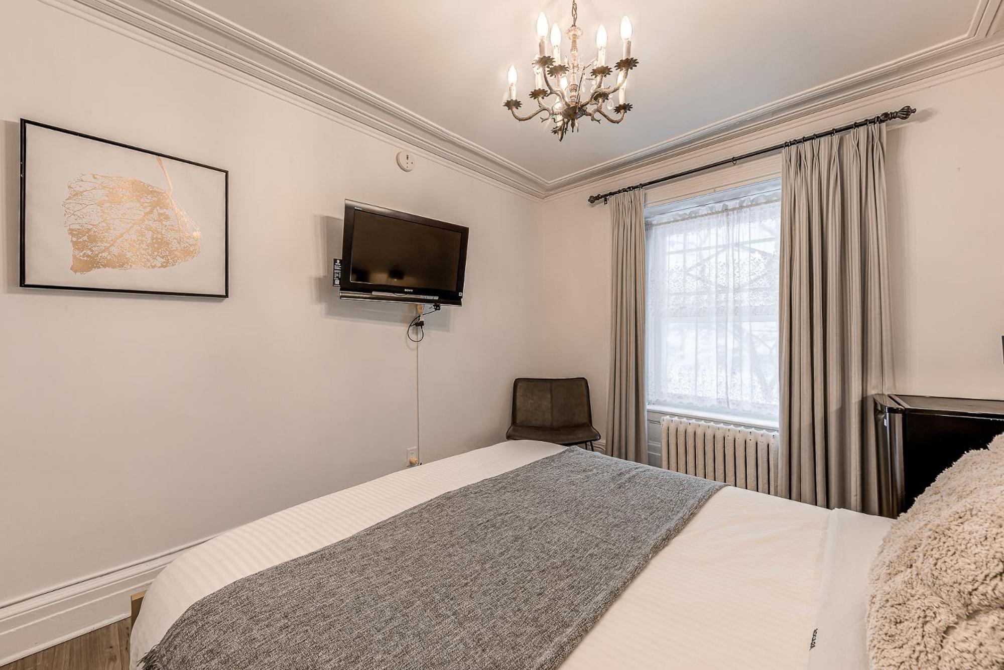 Mini-hôtel La Chouette 2*